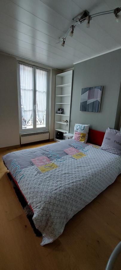 Appartement Coquet Sur Les Hauteurs De Montmartre Paris Luaran gambar