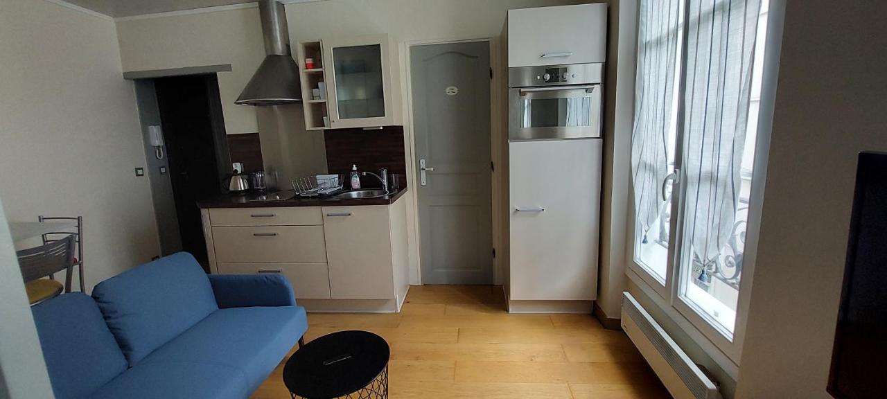 Appartement Coquet Sur Les Hauteurs De Montmartre Paris Luaran gambar