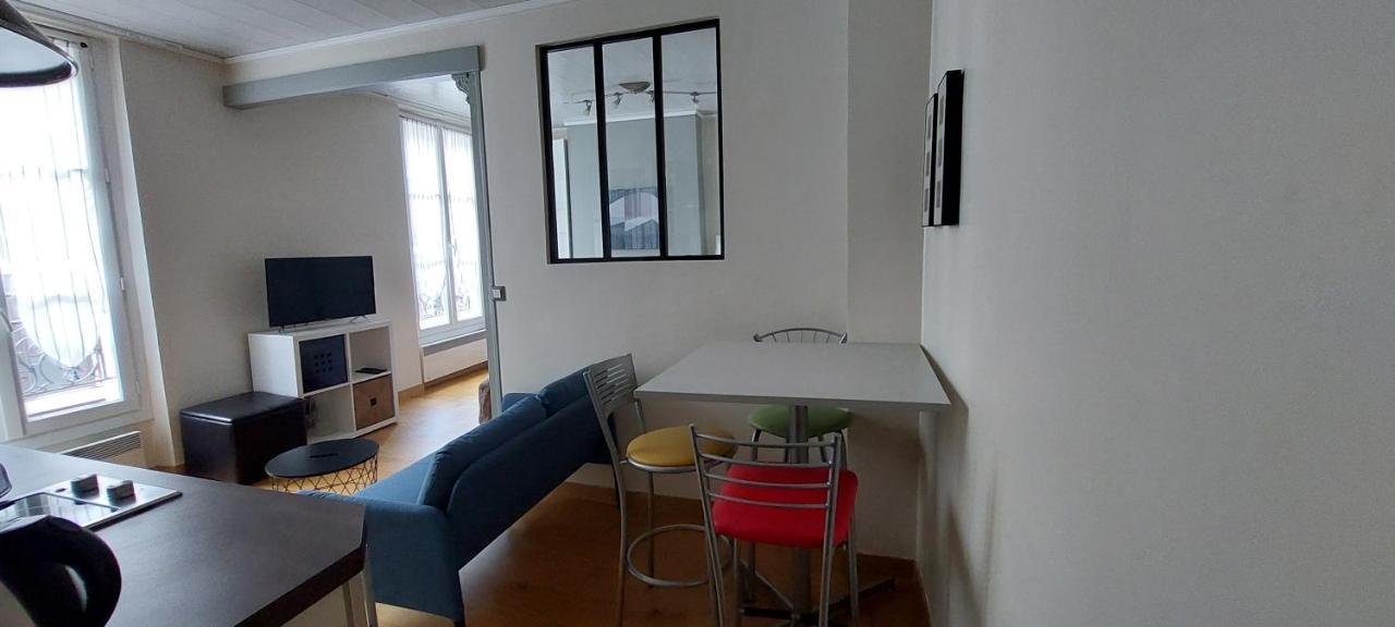 Appartement Coquet Sur Les Hauteurs De Montmartre Paris Luaran gambar